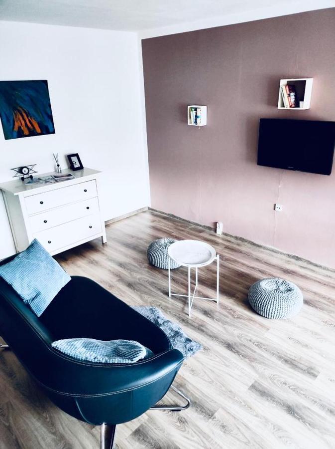 Apartman Domov ジェチーン エクステリア 写真